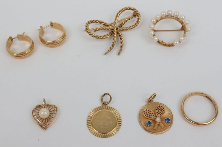 14k gold miscellaneous ladies jewlery