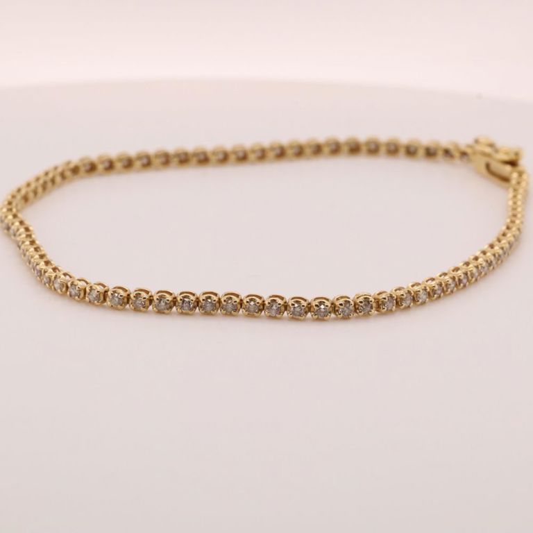 18k yellow gold tennis bracelet with diamonds