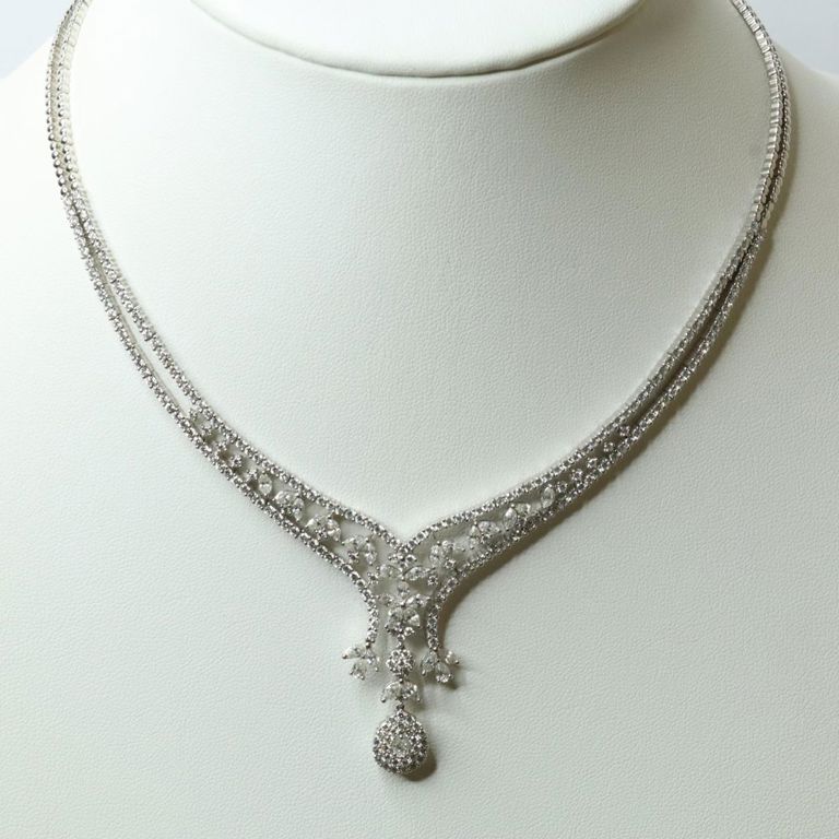 18k white gold diamond necklace