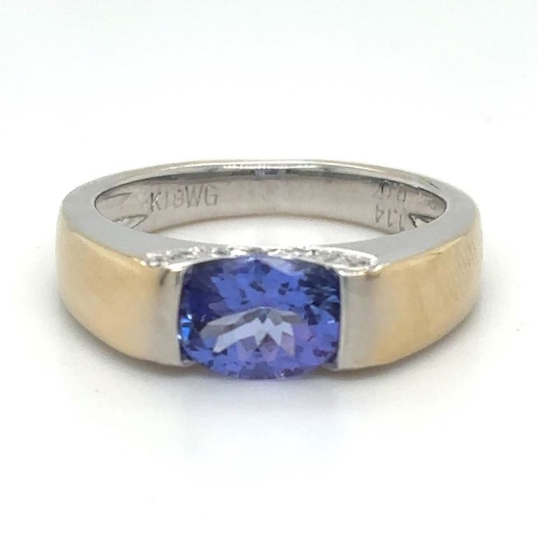 18k white gold tanzanite and diamond ring