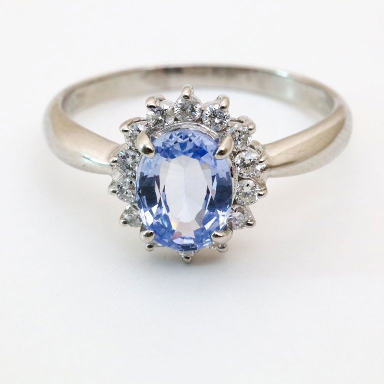 850 platinum sapphire and diamond halo ring