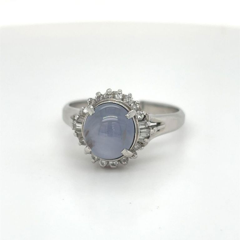 900 platinum sapphire and diamond halo ring