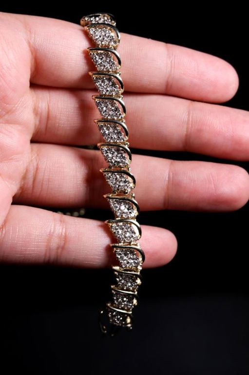 14k yellow gold diamond bracelet