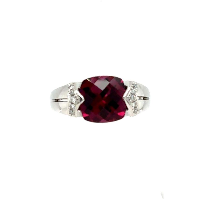 900 platinum garnet and diamonds ring