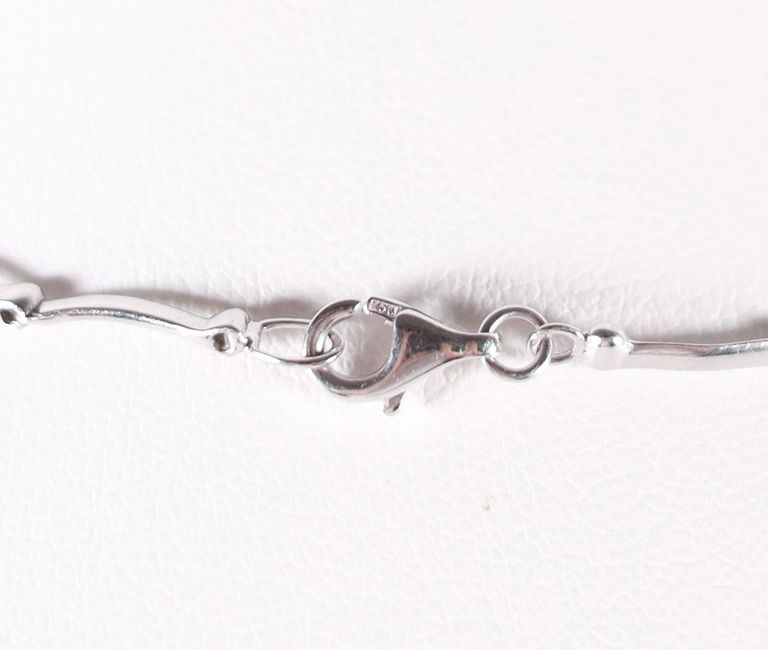 18k white gold diamond trefoil pendants necklace
