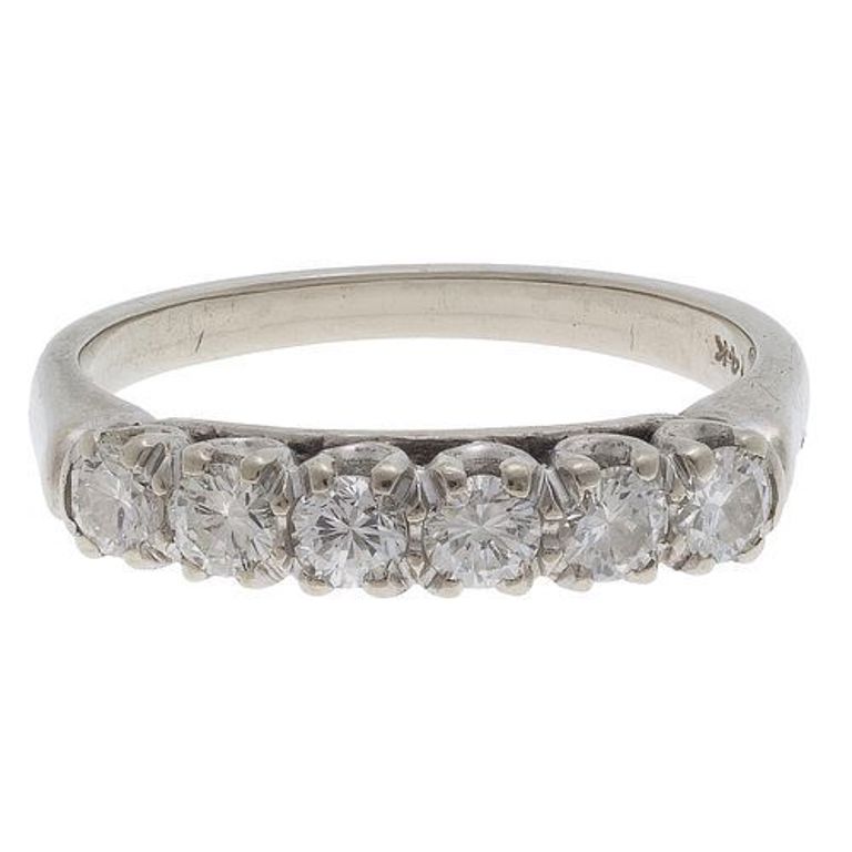 14k white gold diamond anniversary ring