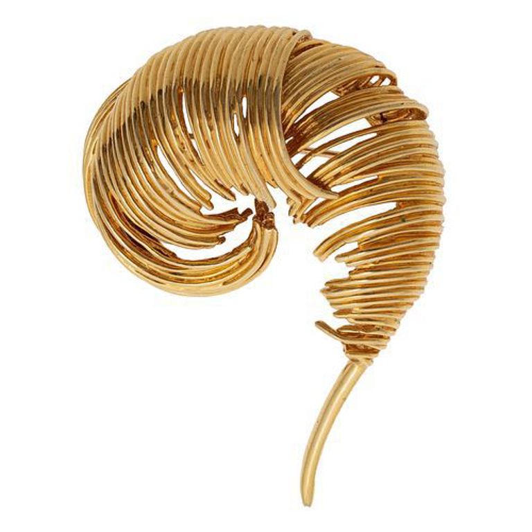 18k yellow gold feather pin