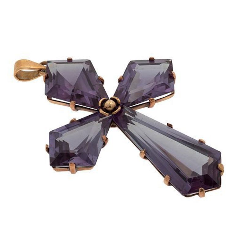 Retro 14k rose gold cross with synthetic color change corundum
