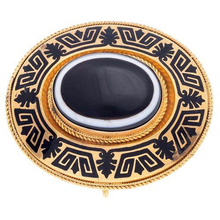 Victorian yellow gold-plated mourning brooch