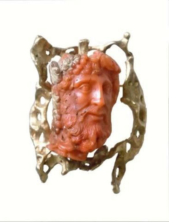 14kt Gold Hand Carved Mediterranean Coral Brooch