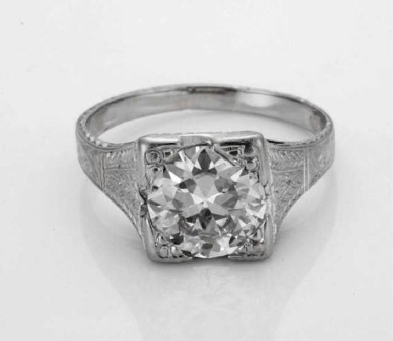 Stunning C1925 Art Deco Diamond Platinum Engagement Ring