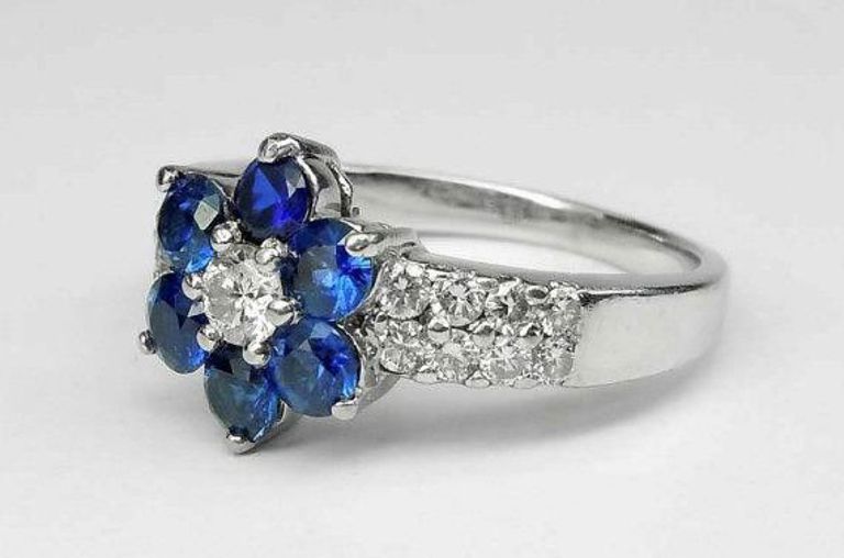 18kt White Gold Intense Royal Velvet Blue Sapphire Diamond Ring