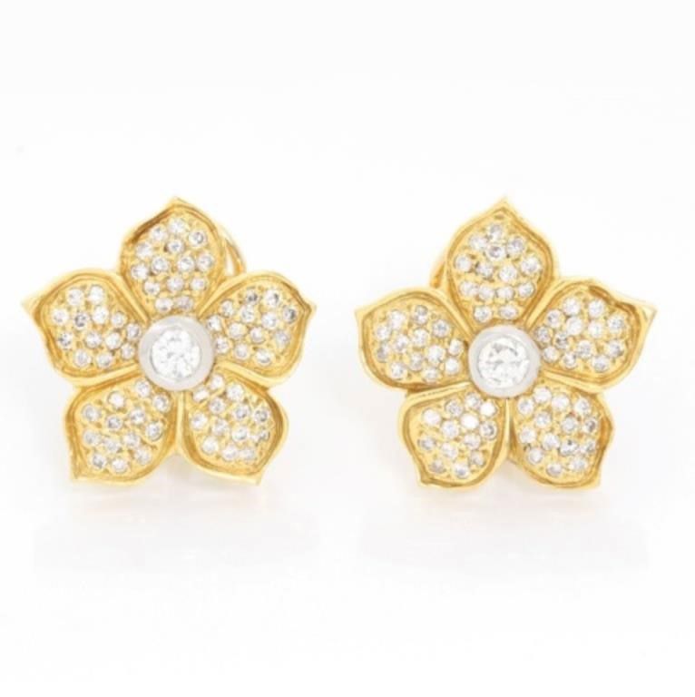 18K Yellow Gold Diamond Flower Earrings