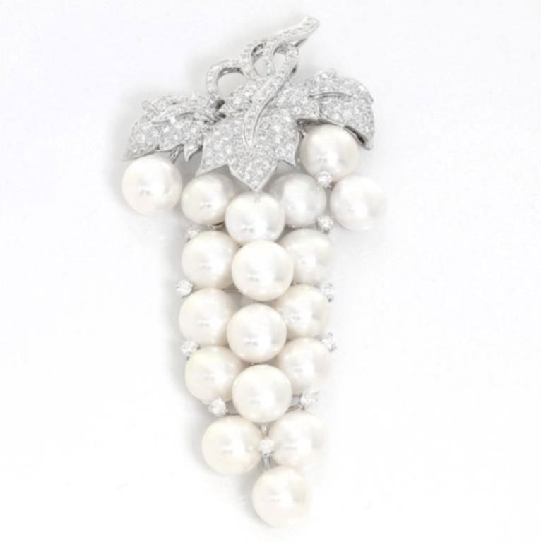18K White Gold Diamond and Pearl Brooch
