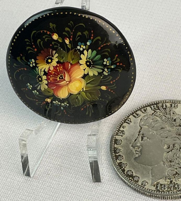 Vintage russian lacquer floral handpainted brooch