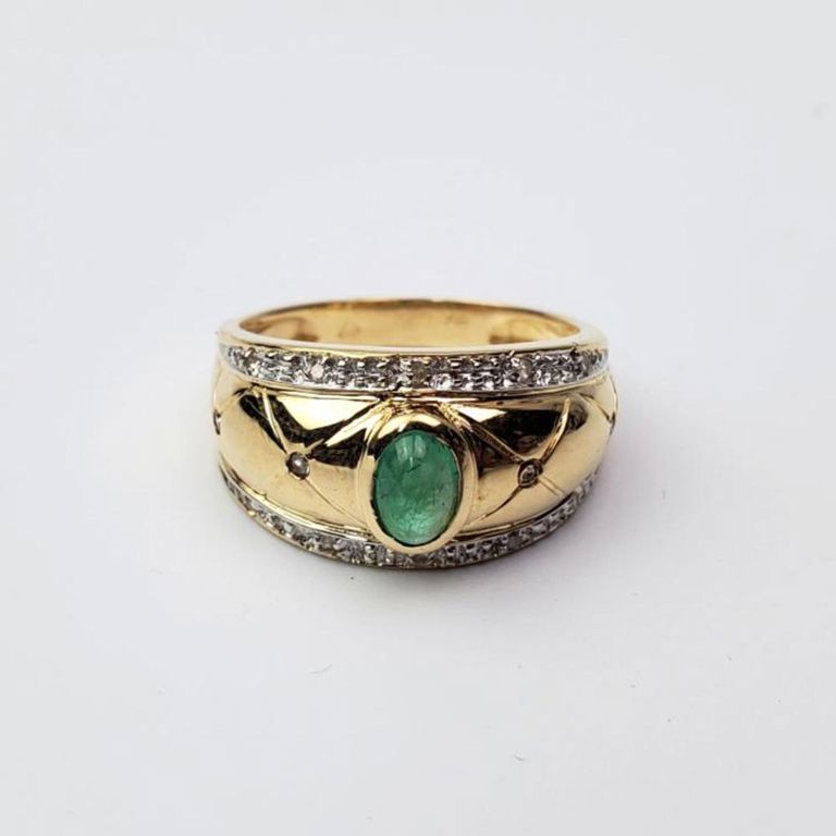 14k gold, emerald, and diamond ring