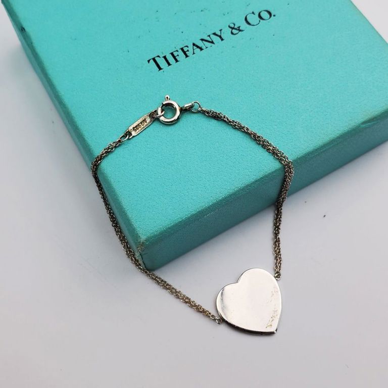 Tiffany & Co. sterling silver heart bracelet