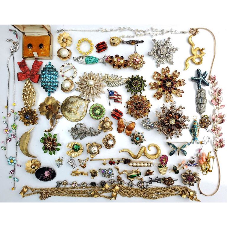 Large lot of good quality costume jewelry