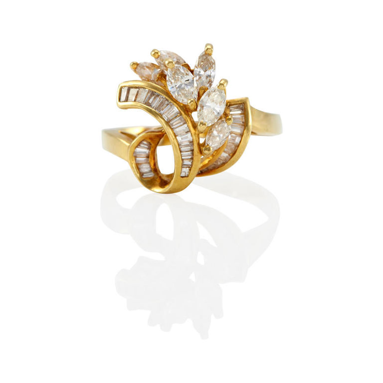 18k gold and diamond ring