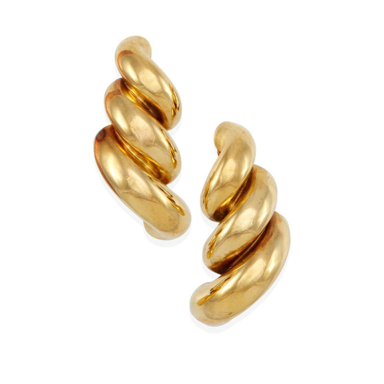 18k gold earrings