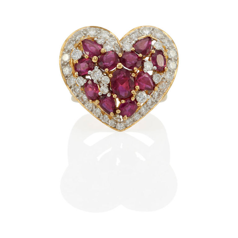 18k gold, ruby and diamond heart ring