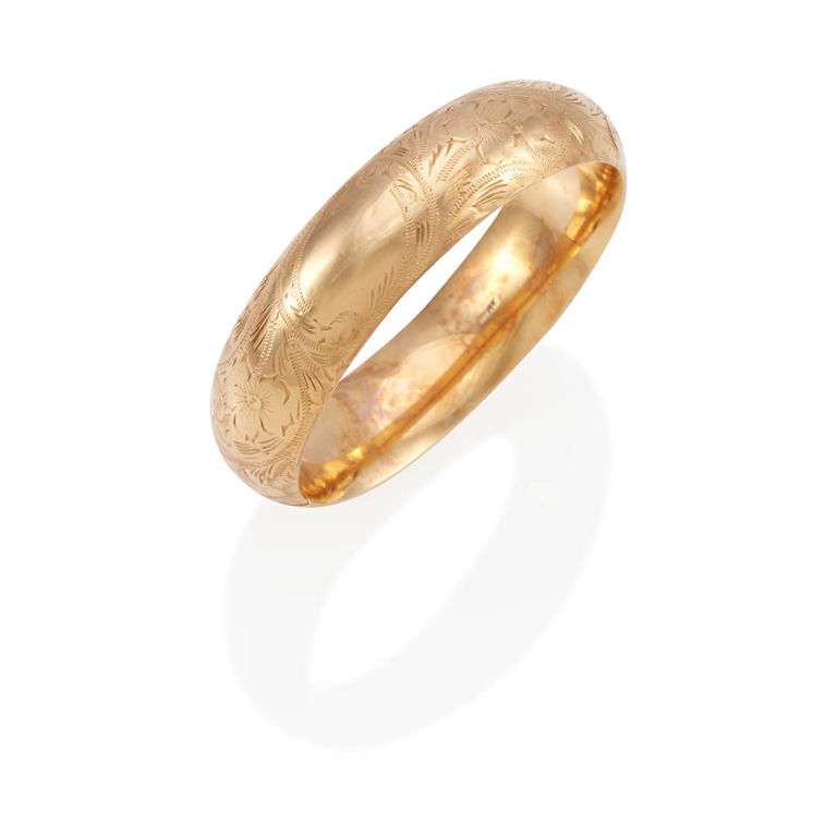 14k gold hinged bangle bracelet