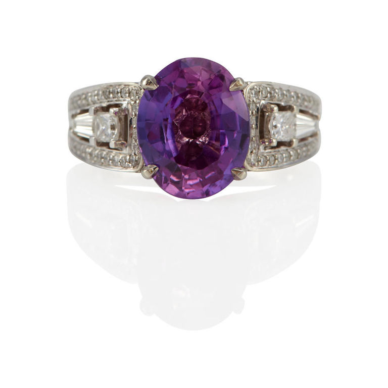 18k gold, purple sapphire and diamond ring