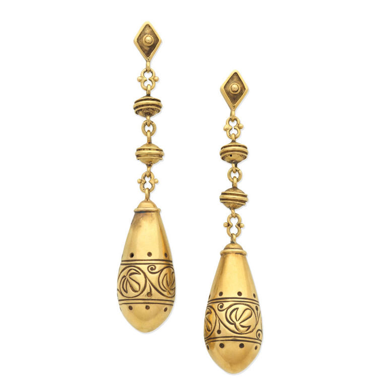 Pendant earrings