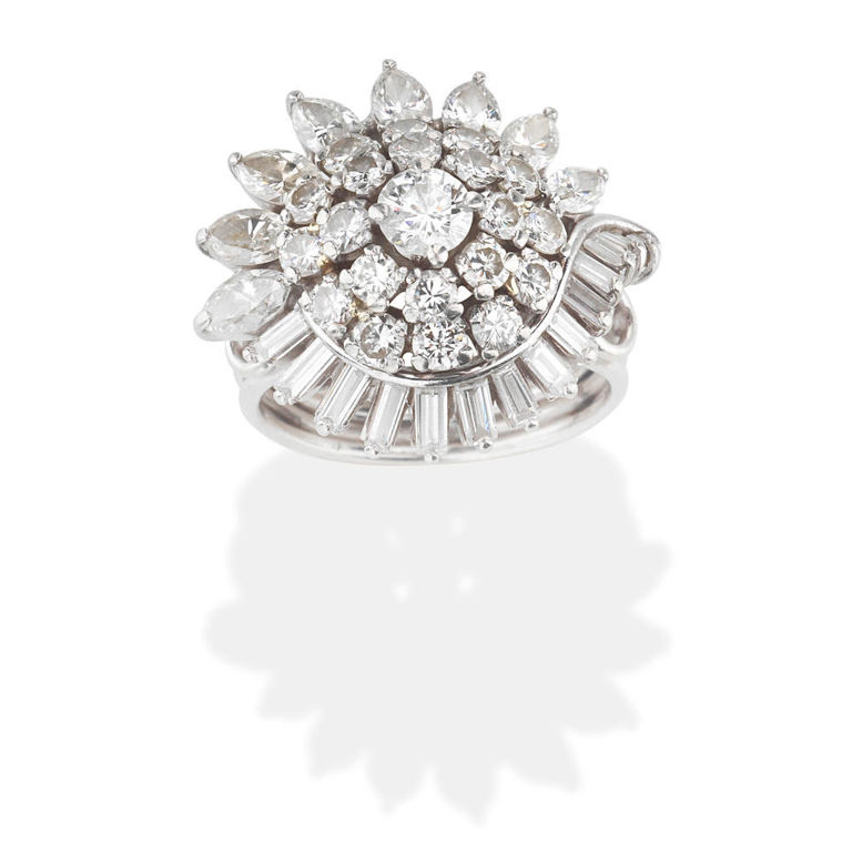 Diamond cluster ring