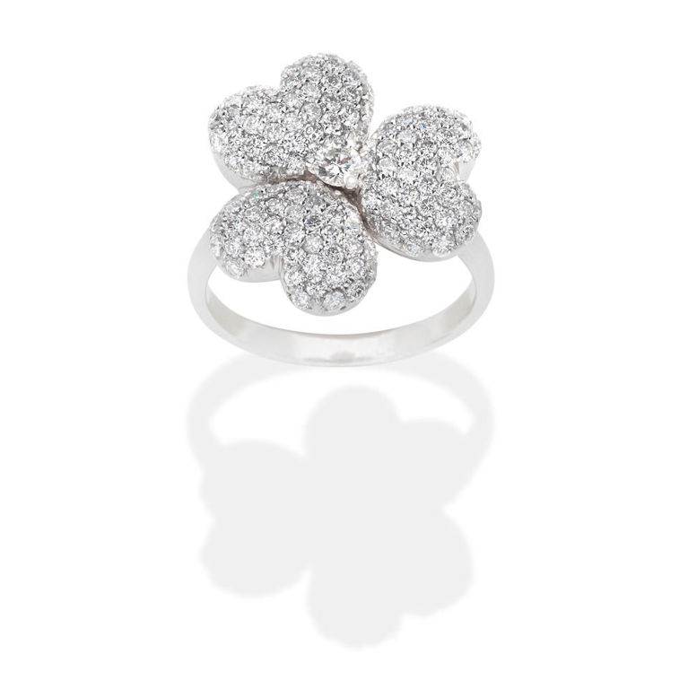 Mouawad: Diamond 'Flower of Eternity' ring