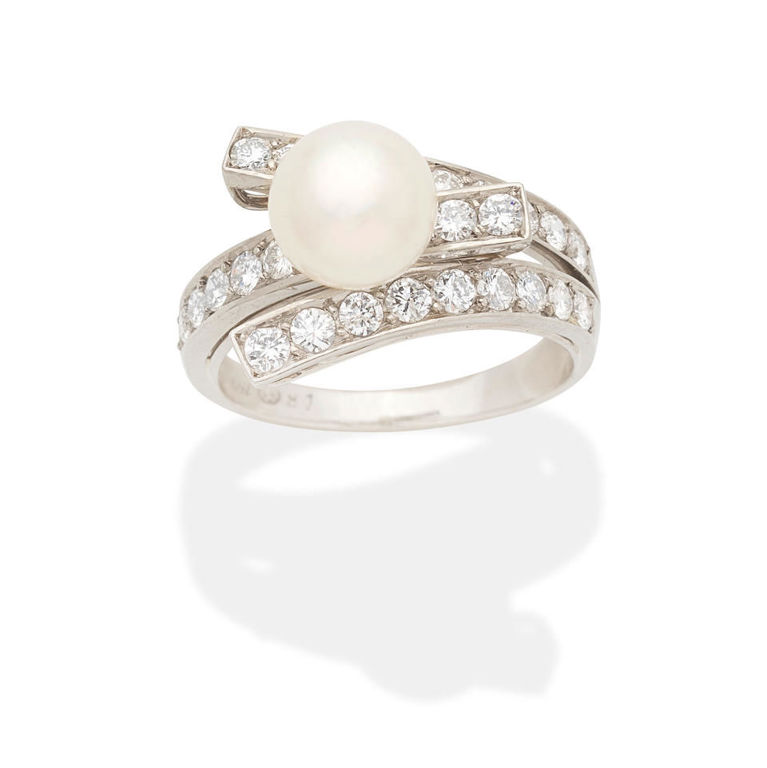 Cultured pearl and diamond ring