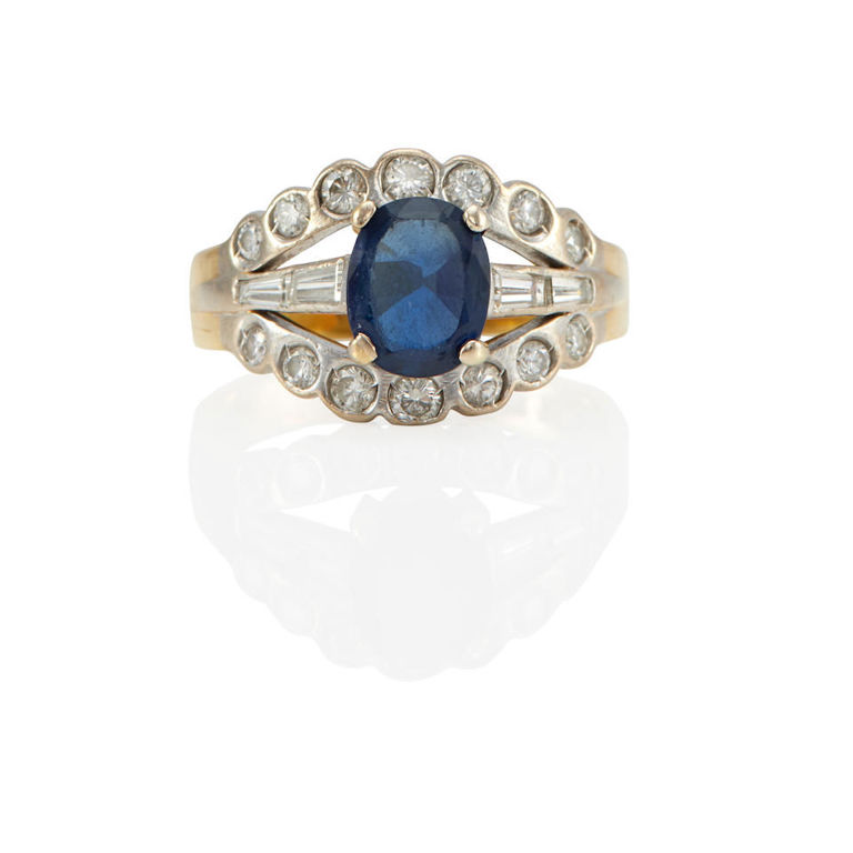 18k bi-color gold, sapphire and diamond ring