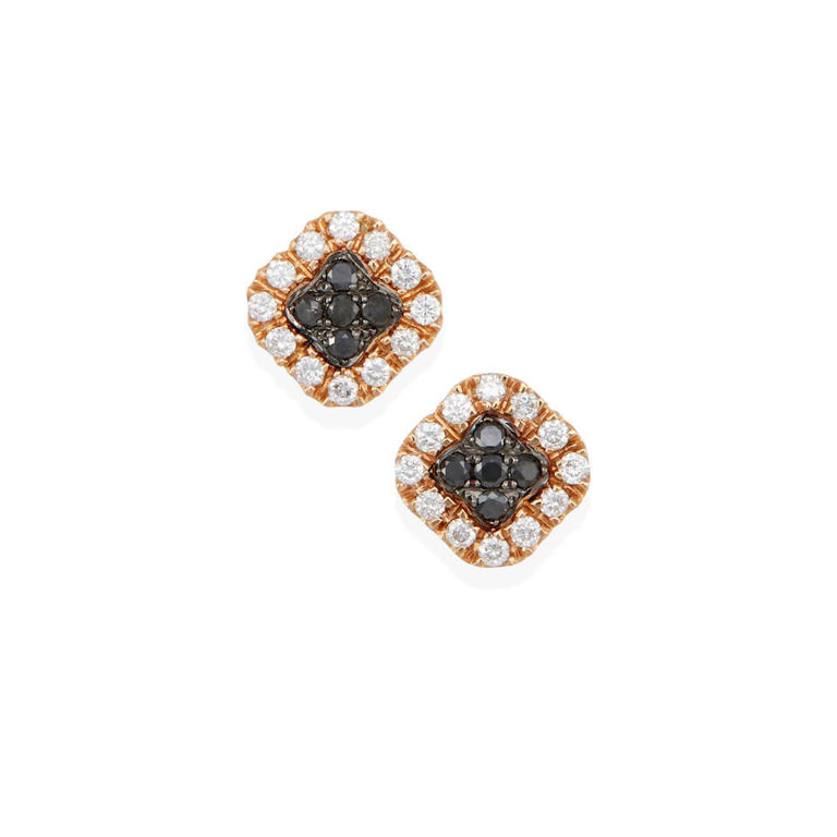 18k gold diamond stud earrings