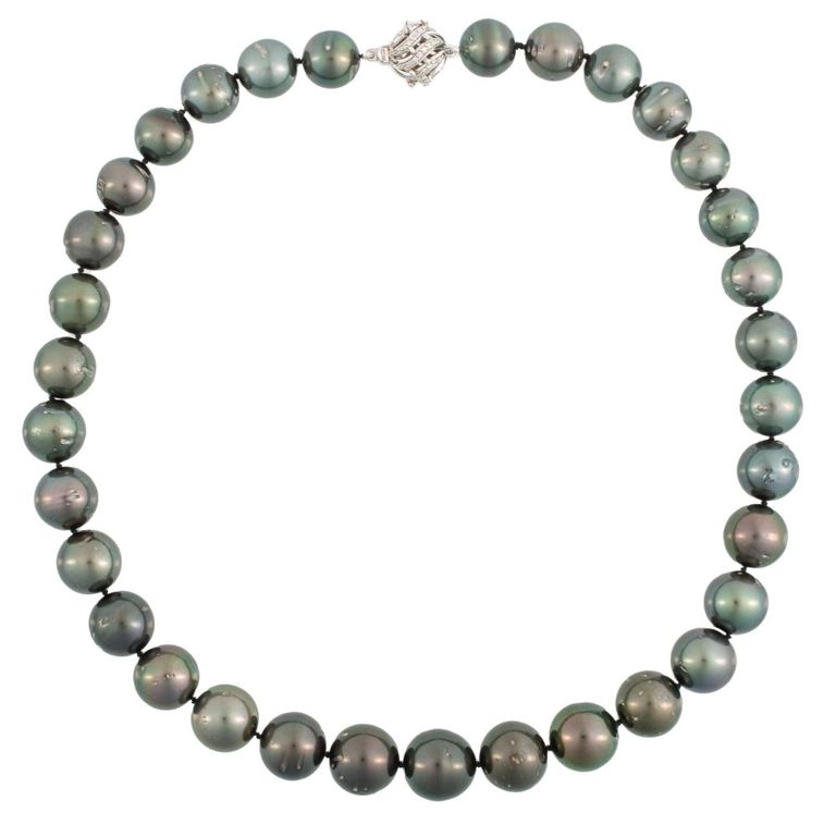 14k white gold pearl and diamond necklace