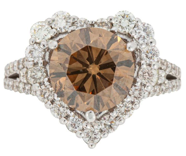 18k white gold diamond heart ring