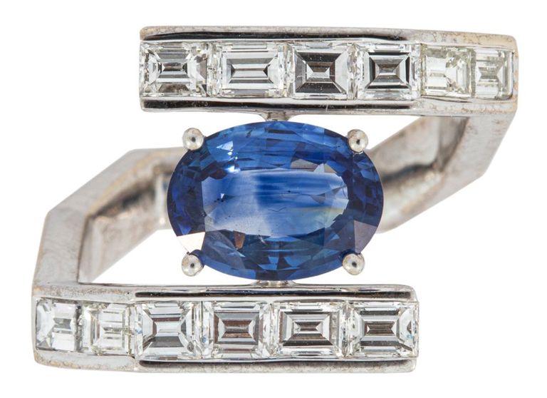 18k white gold blue sapphire and diamond ring