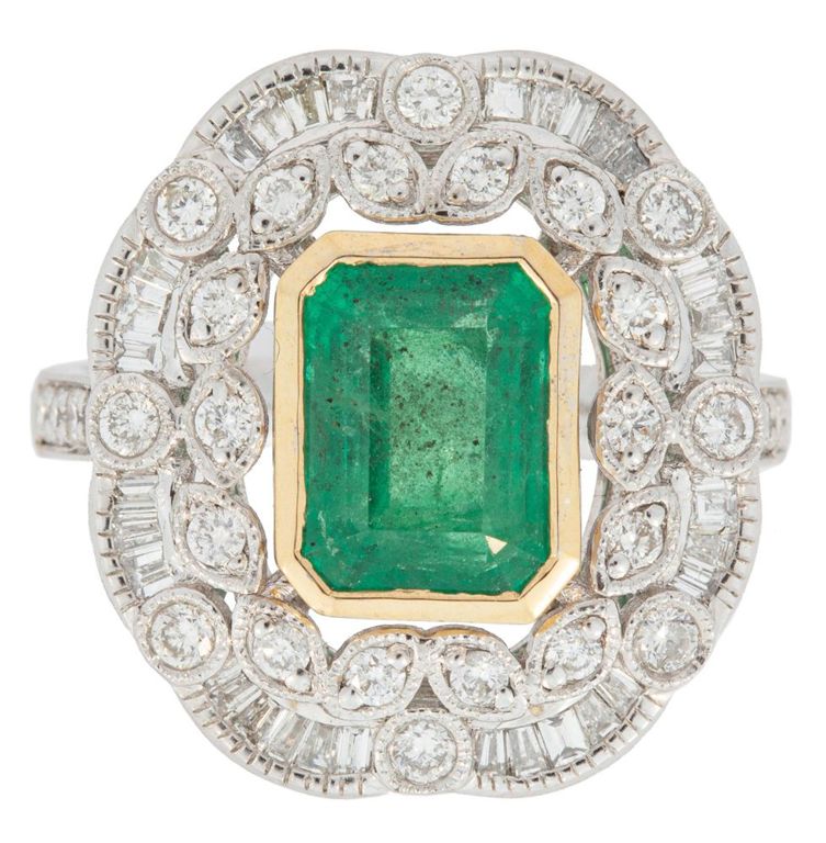 18k white gold emerald and diamond ring