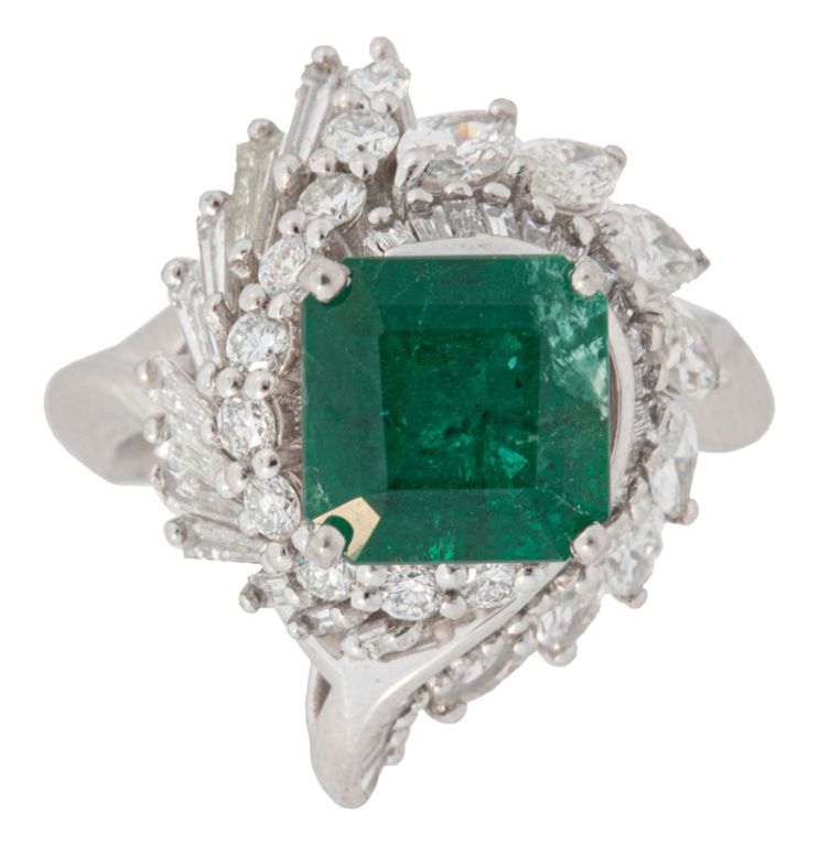 950 platinum emerald and diamond ring