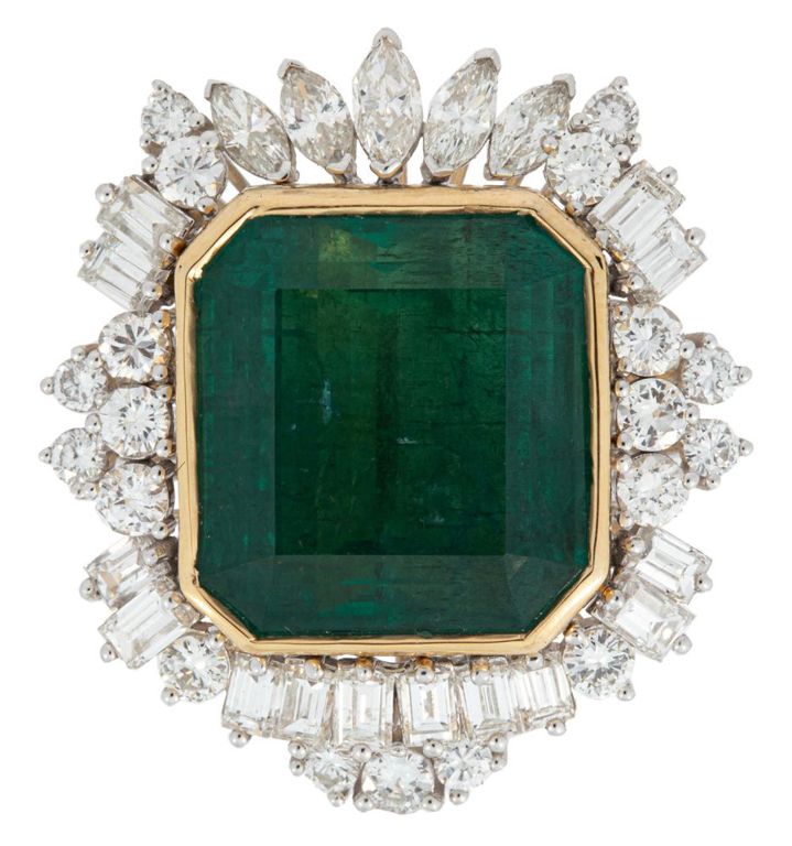 18k white and yellow gold emerald and diamond ring