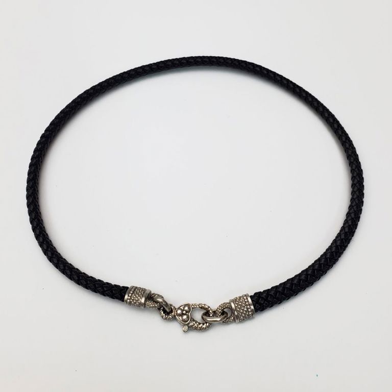 Judith Ripka 18k gold and diamond leather choker necklace