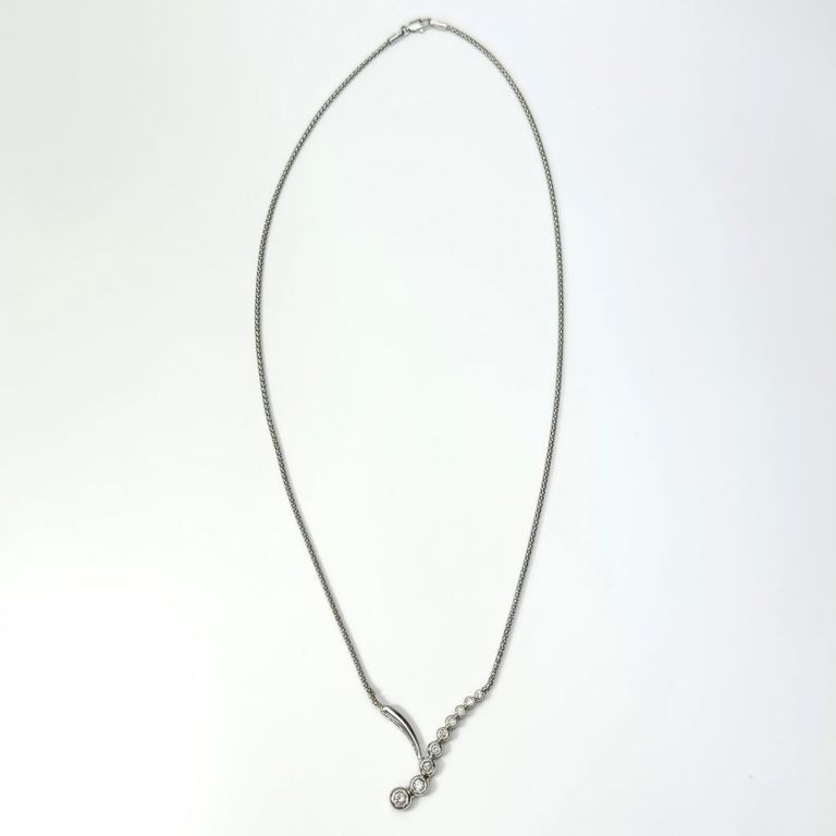 14k white gold and diamond necklace