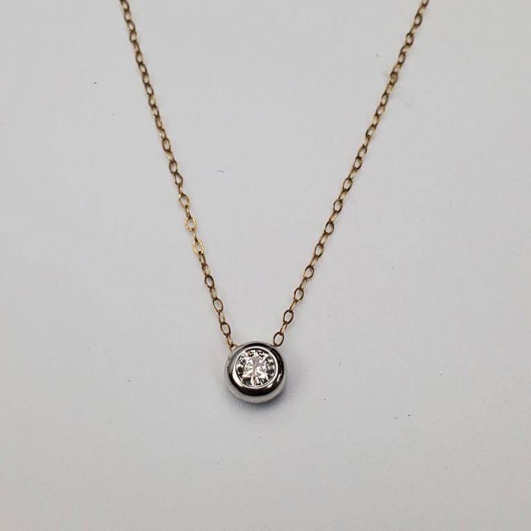 14k gold and diamond solitaire necklace