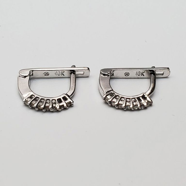 10k white gold hoop earrings with diamonds