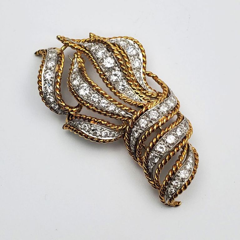 18k gold platinum and diamond large brooch