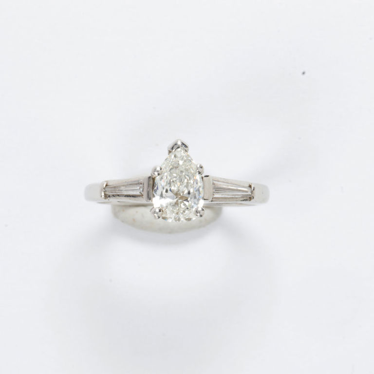 Platinum diamond ring
