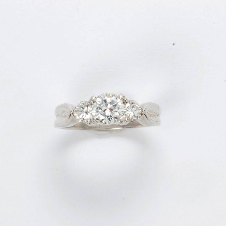 Platinum diamond ring