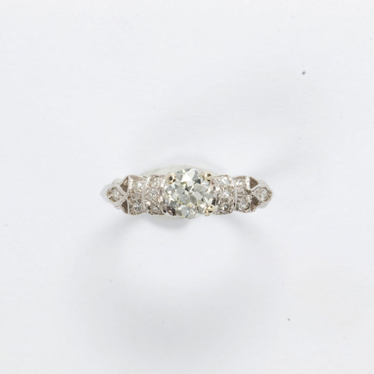 Platinum diamond ring
