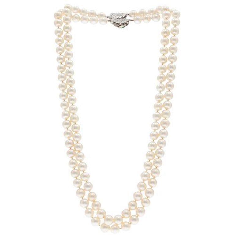18k white gold necklace with diamonds, jade and cultured pearls