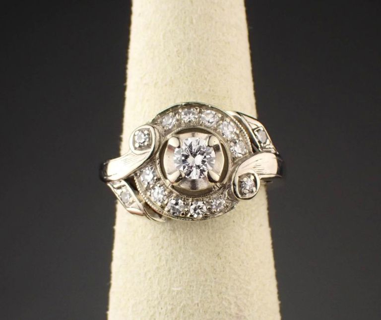 Diamond and 14k white gold ring