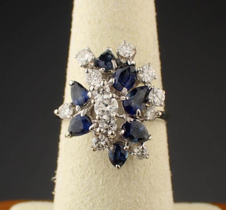Diamond, sapphire and 14k white gold ring